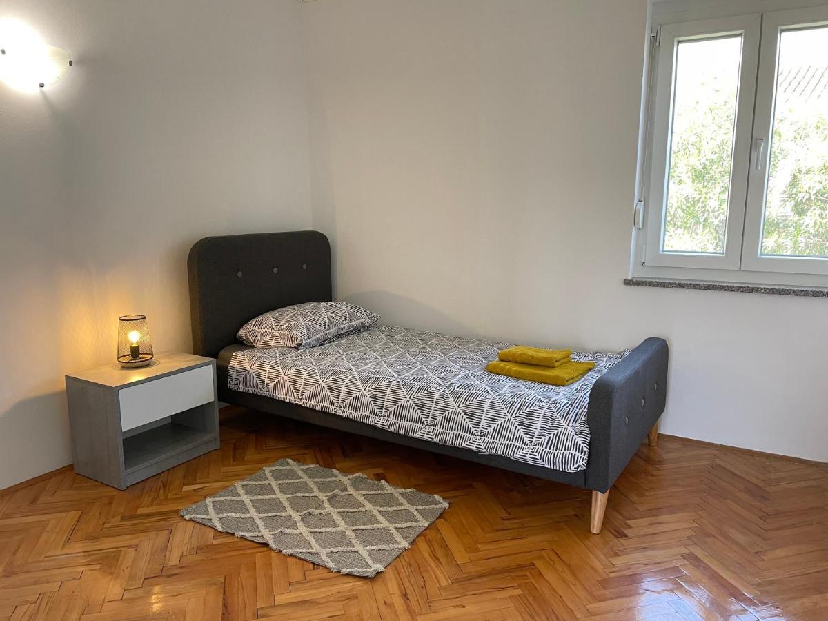 Apartment Tulip Премантура Екстер'єр фото
